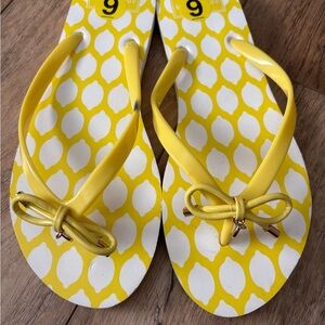 Kate Spade Yellow and White Flip Flops with Bow Detail